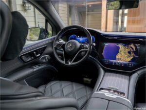 Mercedes EQS SUV Maybach 2024