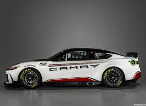 Toyota Camry XSE Nascar 2025