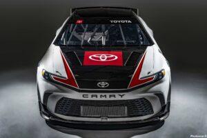 Toyota Camry XSE Nascar 2025