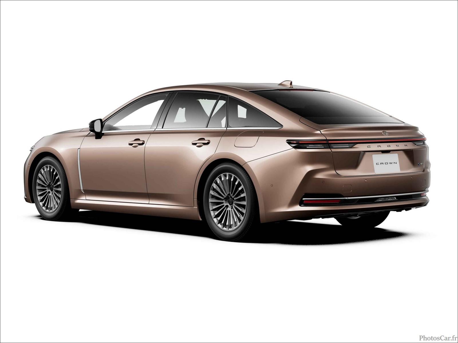 Le Toyota Crown HEV 2024 : un SUV ??l??gant et performant - Photoscar