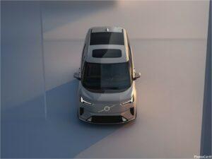 Volvo EM90 2024