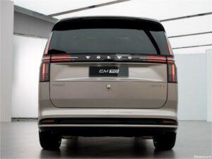 Volvo EM90 2024
