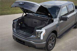 Ford F-150 Lightning Flash 2024