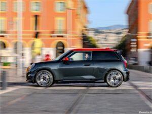 Mini Cooper SE JCW Trim 2024