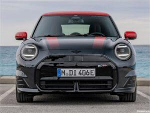 Mini Cooper SE JCW Trim 2024