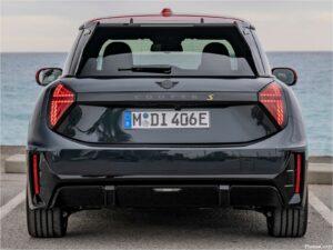 Mini Cooper SE JCW Trim 2024