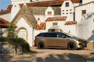 Xpeng Motors X9 2024