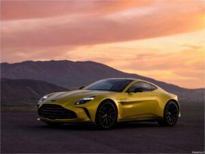 Aston Martin Vantage 2025