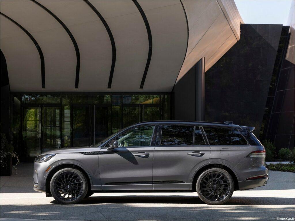 Lincoln Aviator 2025