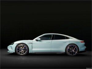 Porsche Taycan 2025