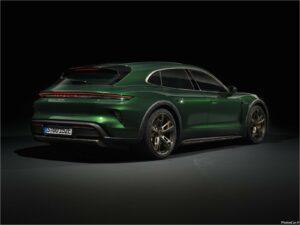 Porsche Taycan Turbo Cross Turismo 2025