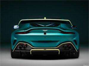 Aston Martin Vantage GT4 2024