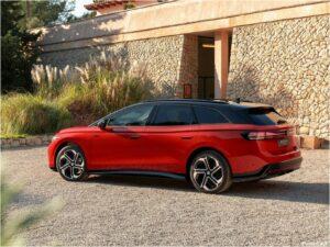 Volkswagen ID7 GTX Tourer 2025