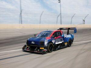 Ford F150 Lightning SuperTruck Concept 2024