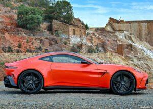 Aston Martin Vantage 2025