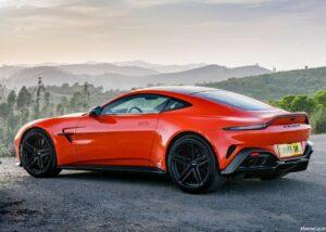 Aston Martin Vantage 2025