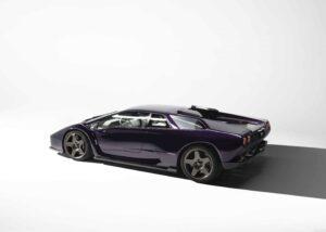Eccentrica V12 2025