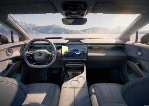 Lotus Eletre R Plus 2024