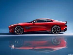 Aston Martin Vanquish 2025
