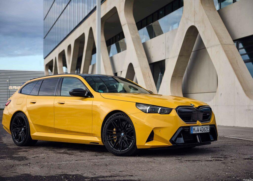 BMW M5 Touring G99 2025