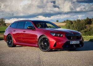 BMW M5 Touring G99 2025