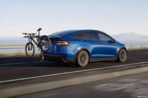 Tesla Model X 2024