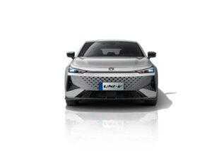 Changan Auto UNI V Édition Premium 2025