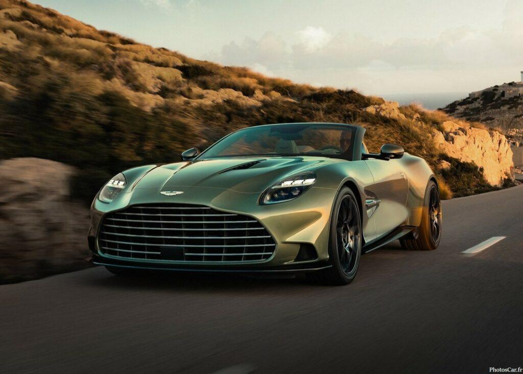 Aston-Martin Vanquish Volante 2026