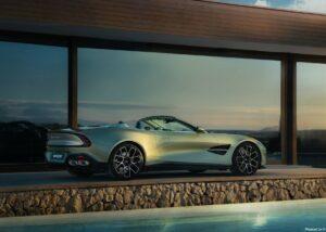 Aston-Martin Vanquish Volante 2026