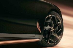 Bentley Batur Black Rose 2026