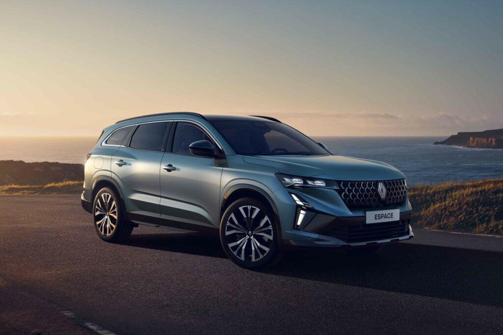 Renault Espace E-Tech 2025