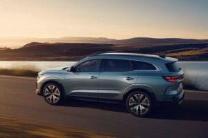 Renault Espace E-Tech 2025