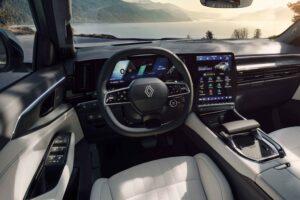 Renault Espace E-Tech 2025