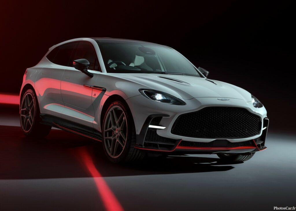 Aston Martin DBX S 2026