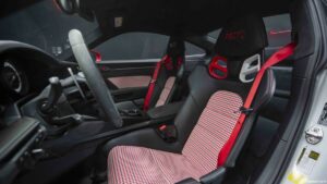Porsche 911 GT3 RS Weissach 2025