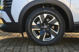 Nissan Kicks Sense 2025