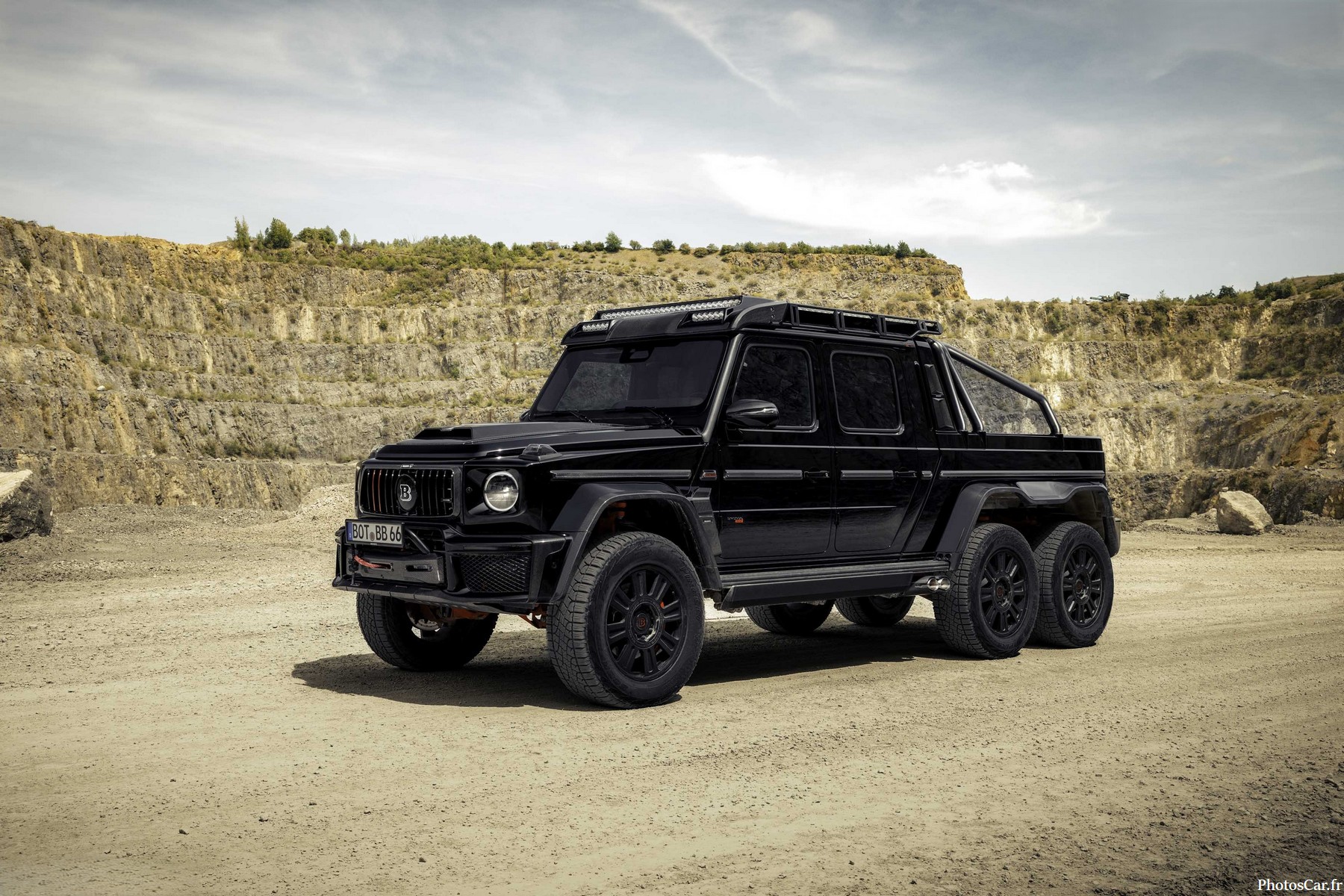 Brabus XLP 800 6x6 Adventure 2026