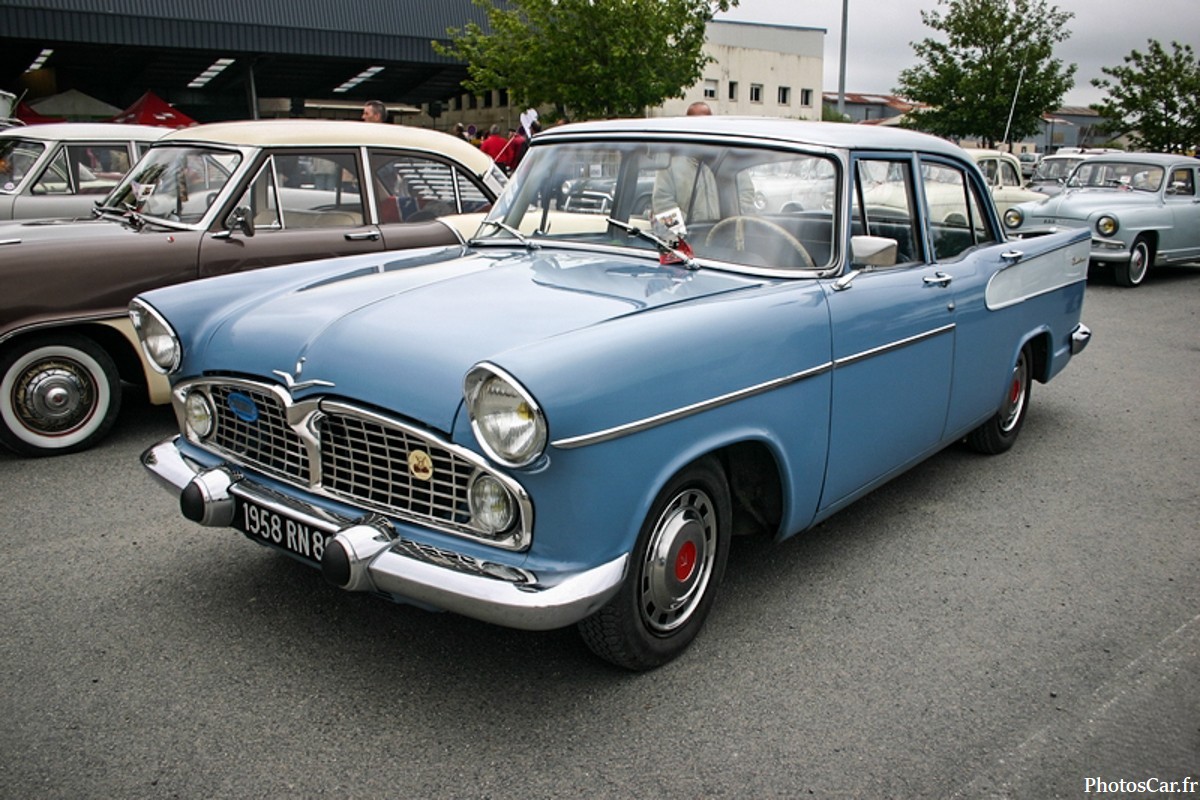 Simca Vedette