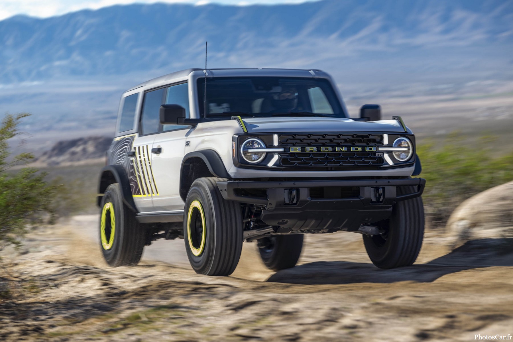 Ford Bronco RTR 2027