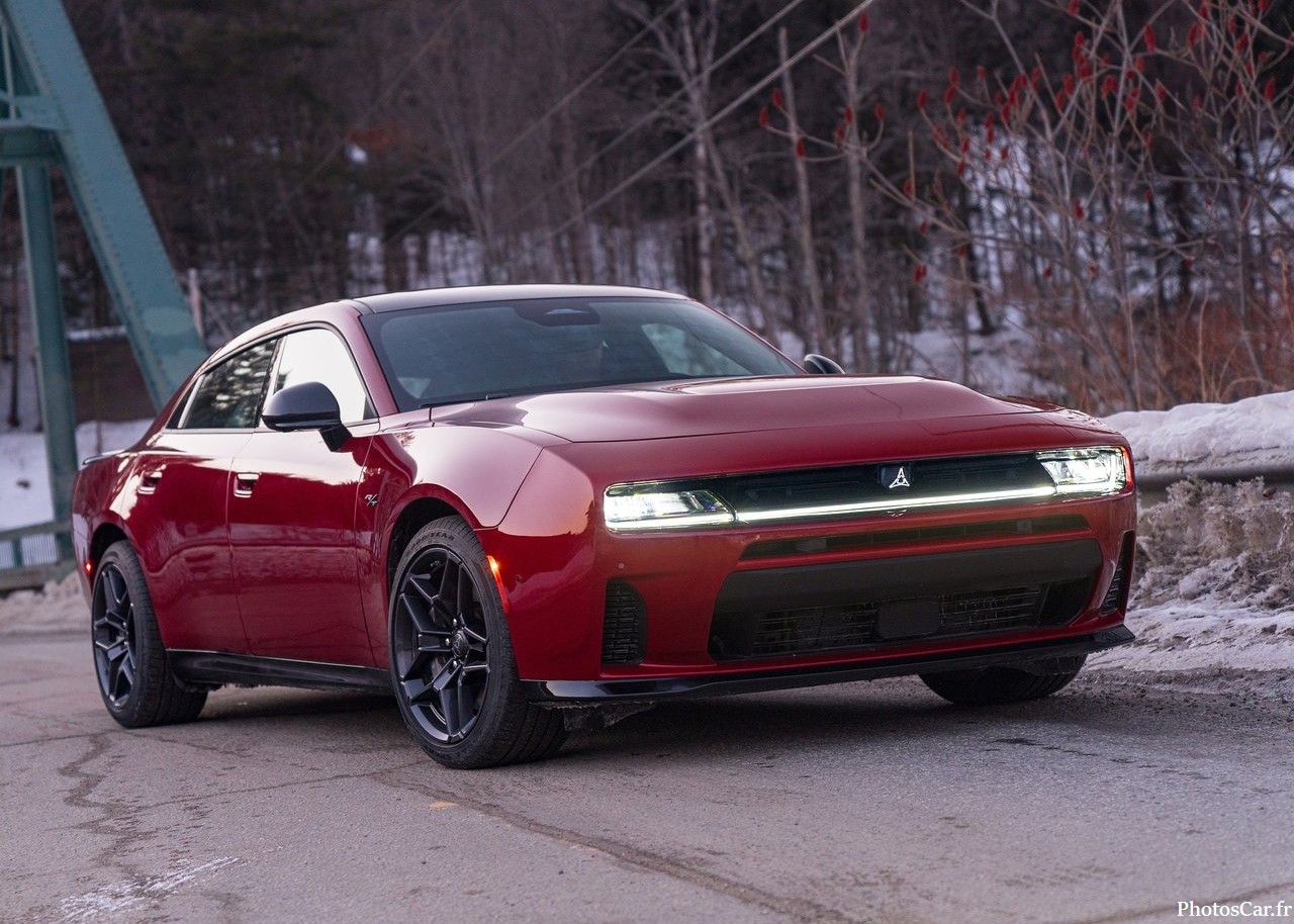 Dodge Charger Sedan SIXPACK 2026